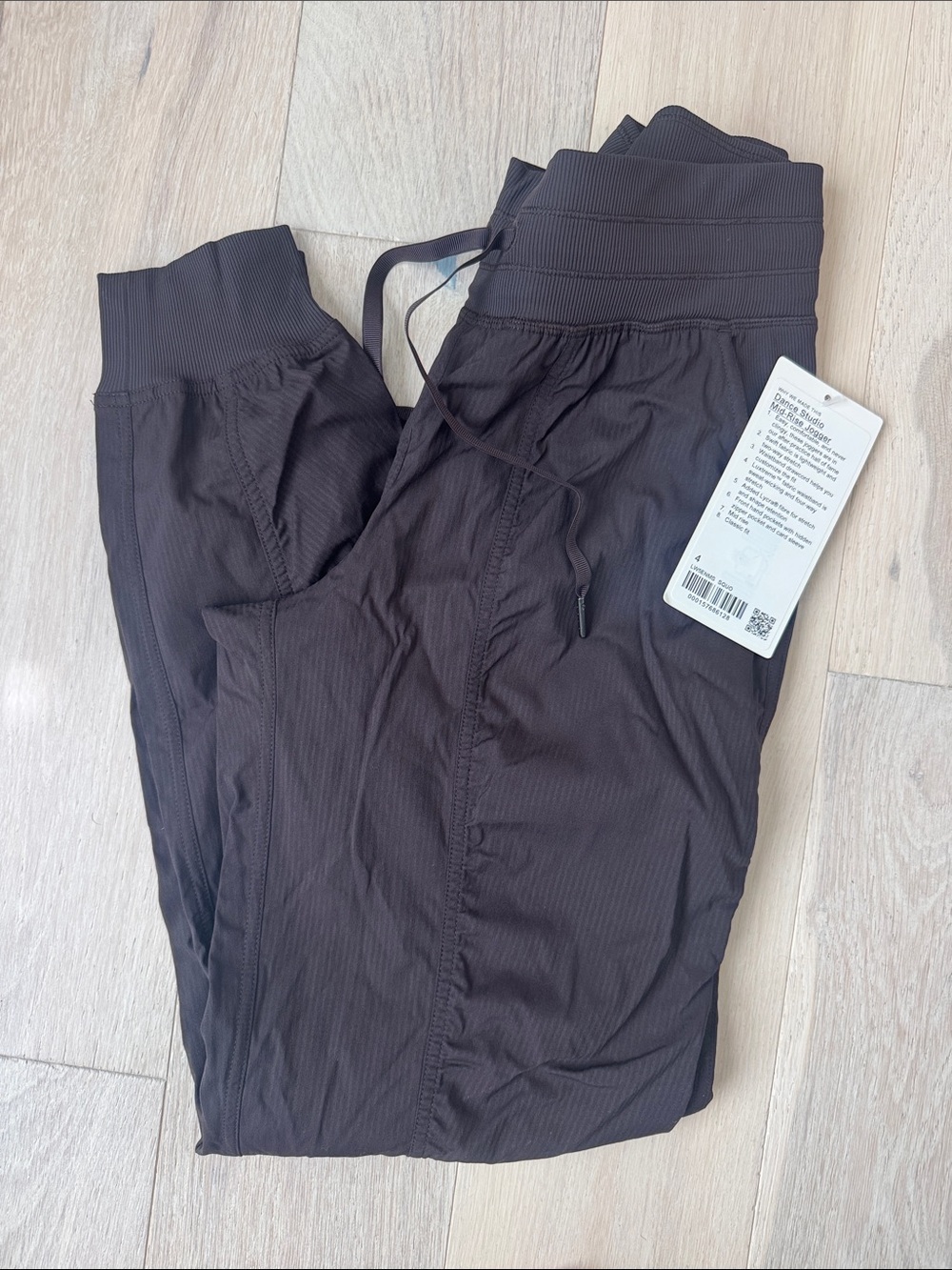 NWT lululemon studio dance Jogger